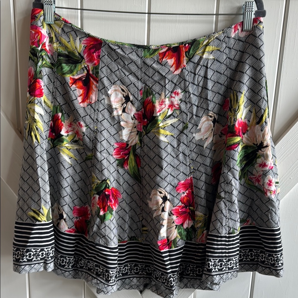 White House Black Market Red and Green Flowy A-Line Skirt